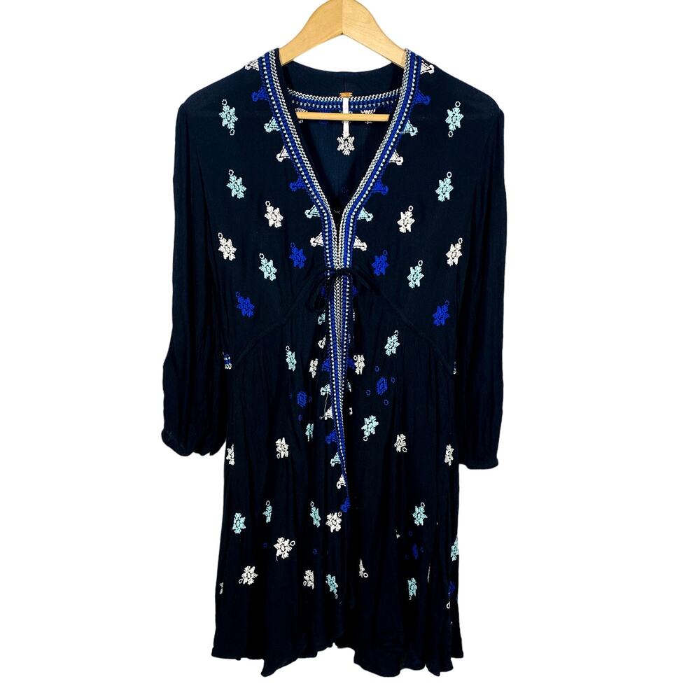 Free People Peasant Dress Embroidered Black Long Sleeve Ornament Snow - XS